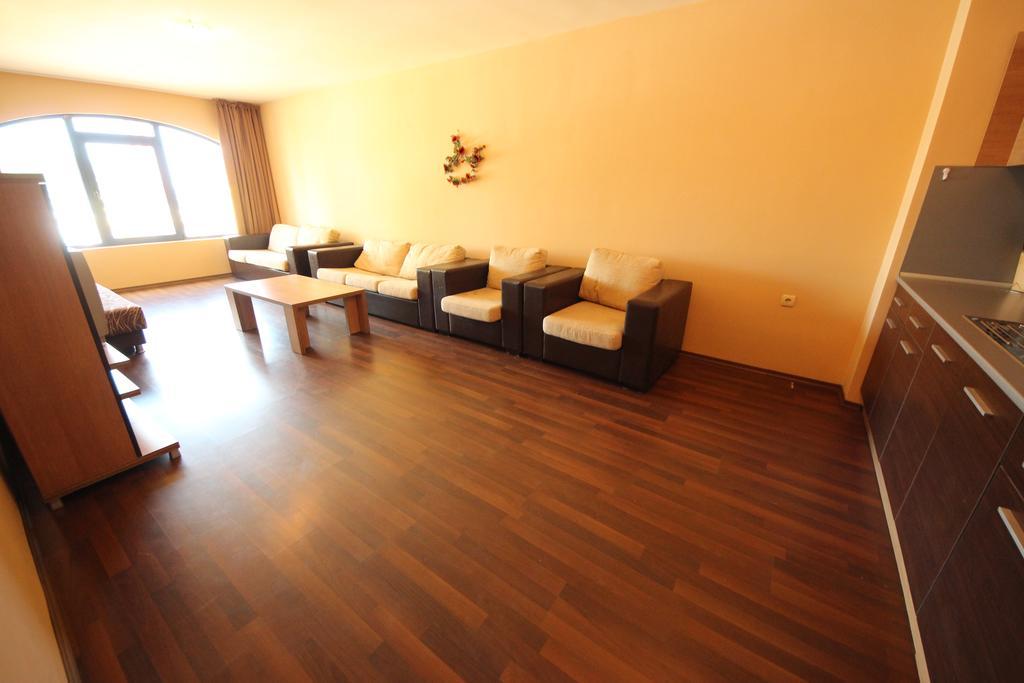 Menada Villa Bonita Apartments Sunny Beach Exterior photo