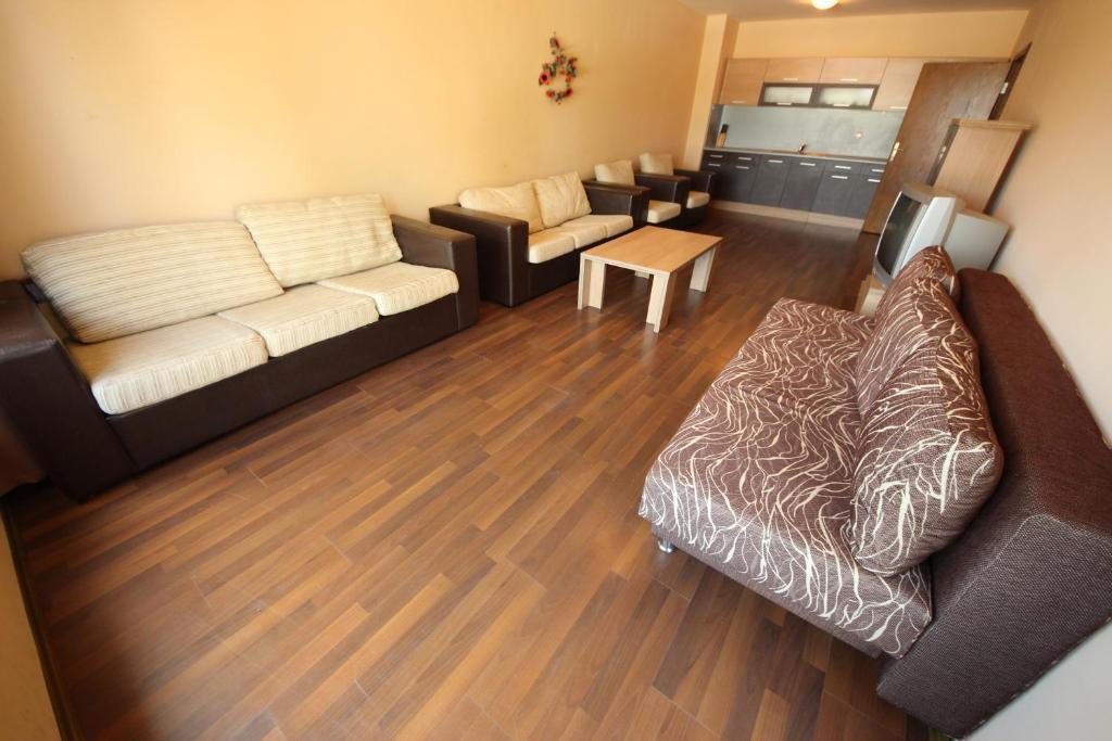 Menada Villa Bonita Apartments Sunny Beach Room photo
