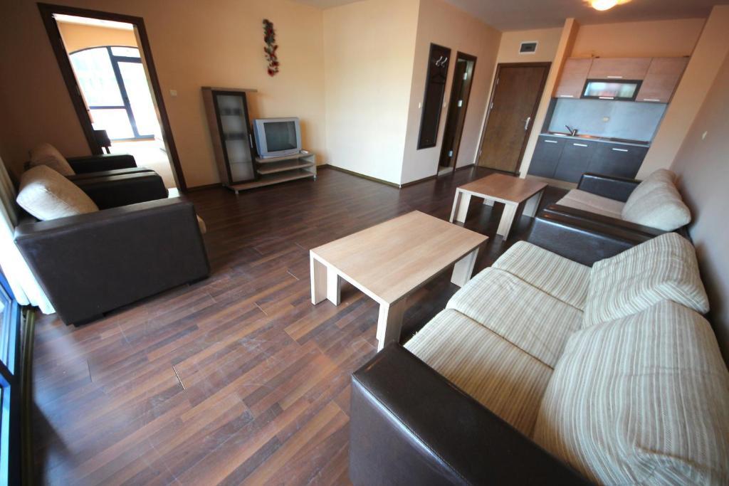 Menada Villa Bonita Apartments Sunny Beach Room photo