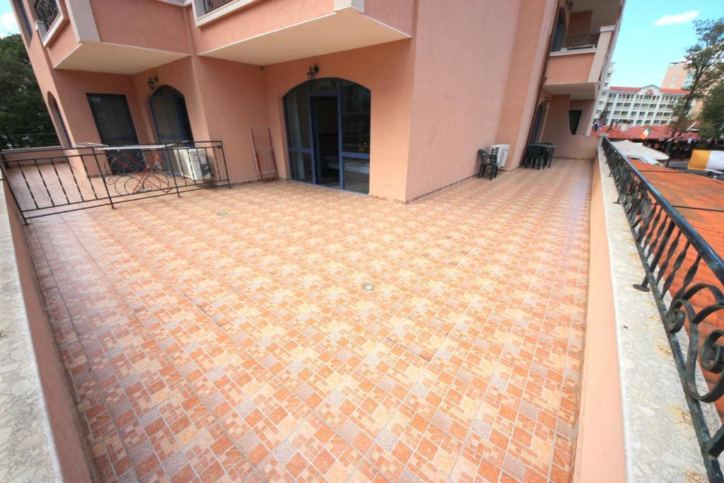 Menada Villa Bonita Apartments Sunny Beach Room photo