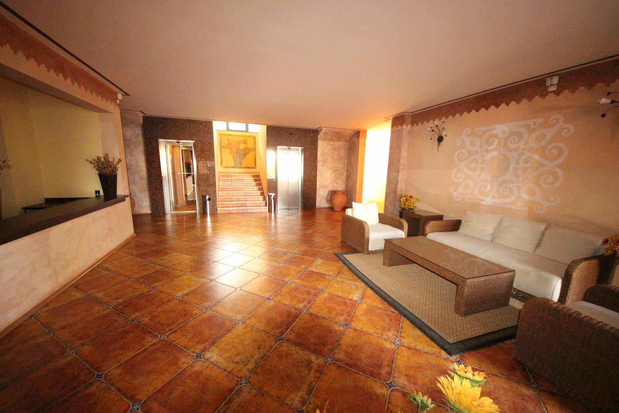 Menada Villa Bonita Apartments Sunny Beach Exterior photo